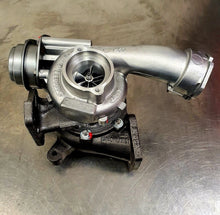 Load image into Gallery viewer, Transporter T5 – 2.5 TDI -130BHP – GT1752V Hybrid Turbocharger (760698)
